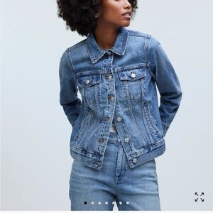 Madewell The Oversized Jean Jacket in Wortham Wash